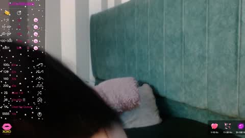 Angel  IG  online show from January 18, 8:51 pm