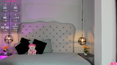 lana_rhoaades online show from June 30, 11:44 am