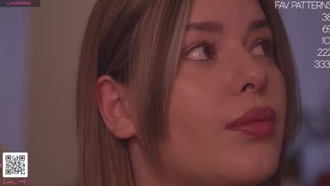 Snapshot of lana_rosy chatting on January 18, 7:07 am Alana online show from January 18, 7:07 am