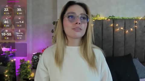 Lana online show from February 22, 5:40 am