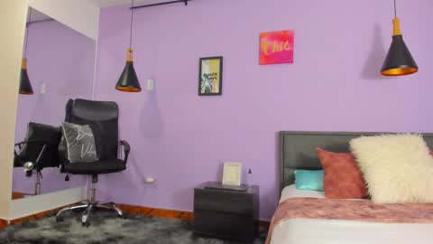 Snapshot of lanablake_ chatting on February 19, 12:01 pm Lana Blake online show from February 19, 12:01 pm