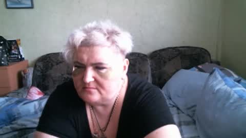 Snapshot of lanacat555 chatting on September 20, 11:55 am lanacat555 online show from September 20, 11:55 am