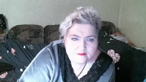 Snapshot of lanacat555 chatting on October 24, 11:56 pm lanacat555 online show from October 24, 11:56 pm