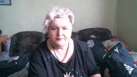 Snapshot of lanacat555 chatting on October 29, 10:06 am lanacat555 online show from October 29, 10:06 am