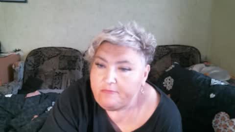 Snapshot of lanacat555 chatting on December 1, 10:09 am lanacat555 online show from December 1, 10:09 am