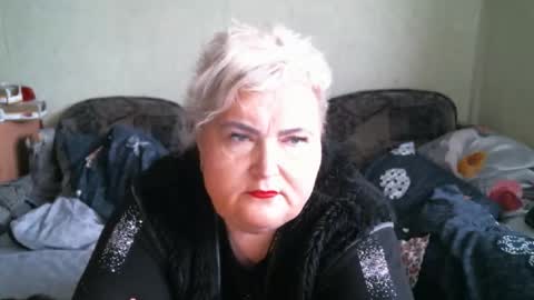 Snapshot of lanacat555 chatting on December 15, 11:36 am lanacat555 online show from December 15, 11:36 am