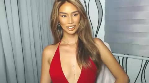 Snapshot of lanadel_hilton chatting on January 26, 6:17 am Lana online show from January 26, 6:17 am