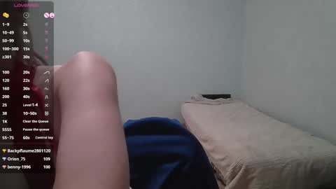 LanaDreamX online show from December 12, 9:26 pm