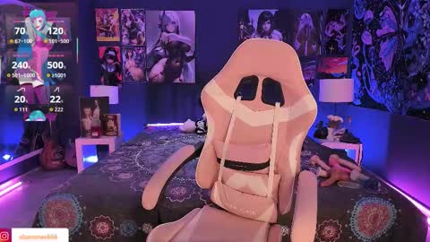 L A N A  online show from October 31, 1:01 pm