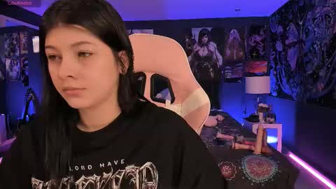 L A N A  online show from December 14, 11:26 am