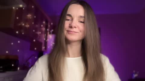 Lana online show from December 17, 9:05 pm