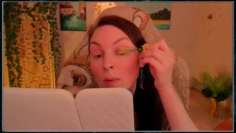 Snapshot of lanaradiance chatting on June 14, 12:40 pm Lana Radiance online show from June 14, 12:40 pm