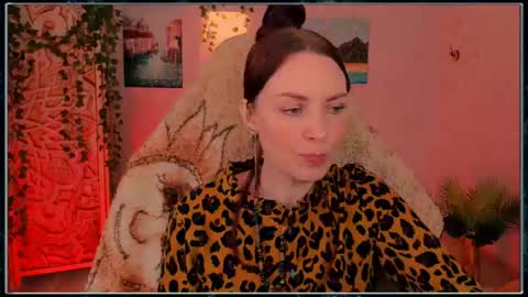 Snapshot of lanaradiance chatting on June 18, 11:03 am Lana Radiance online show from June 18, 11:03 am