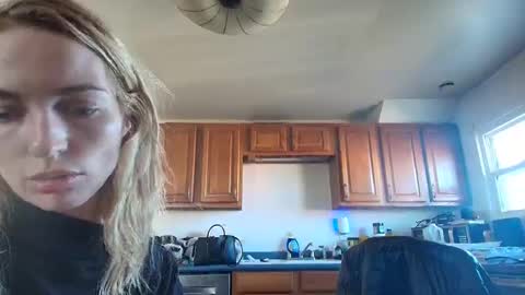 lanasharapovaxxx online show from February 15, 7:43 pm