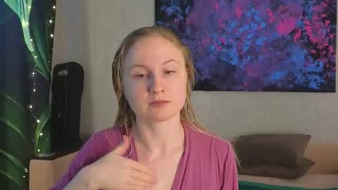 Snapshot of lanavismith chatting on February 9, 6:17 am LanaviSmith online show from February 9, 6:17 am