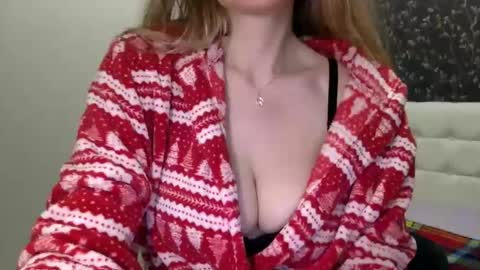 Snapshot of langoria chatting on January 28, 3:35 pm langoria online show from January 28, 3:35 pm