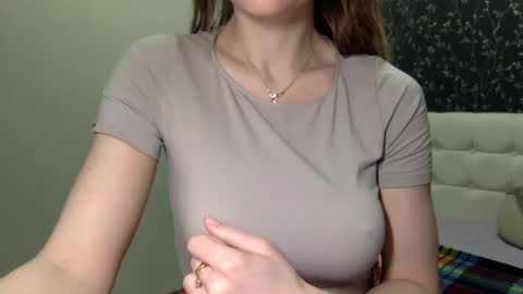 Snapshot of langoria chatting on February 6, 6:24 pm langoria online show from February 6, 6:24 pm