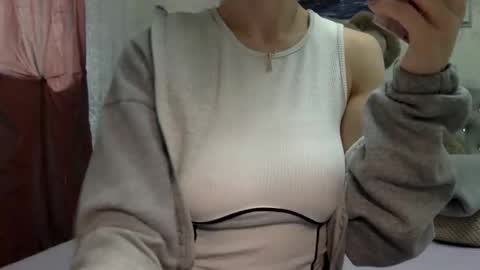 Snapshot of langoria chatting on October 5, 1:53 pm langoria online show from October 5, 1:53 pm