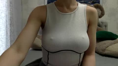 Snapshot of langoria chatting on October 7, 12:35 pm langoria online show from October 7, 12:35 pm