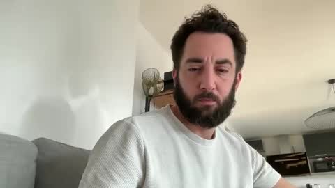 Lanimal online show from December 2, 11:01 am