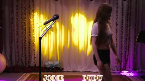 lankwaifong_cindy online show from May 22, 3:02 am