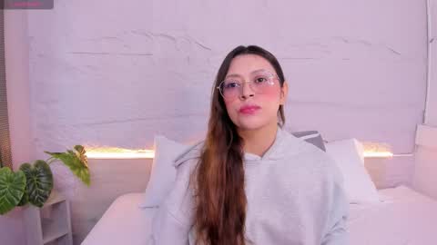 Lanna online show from February 23, 11:51 am