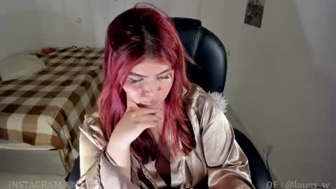 Snapshot of lanna__wilson chatting on June 23, 12:30 am Lanna online show from June 23, 12:30 am