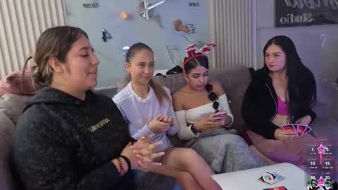 Snapshot of lanna_as chatting on December 5, 2:36 pm lanna_as online show from December 5, 2:36 pm