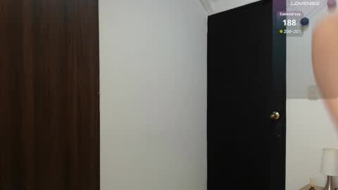 Lanna online show from September 26, 1:26 pm