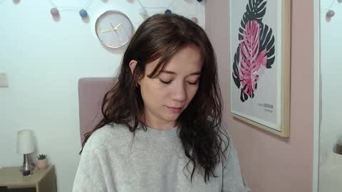 Lanna online show from December 19, 12:56 pm