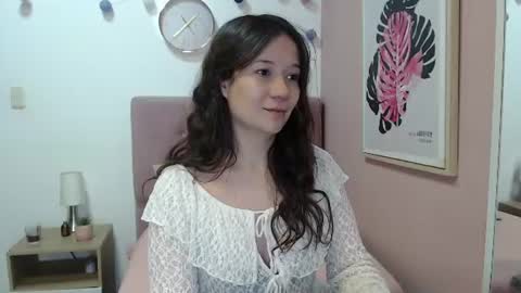 Snapshot of lanna_mills chatting on July 18, 1:26 pm Lanna online show from July 18, 1:26 pm