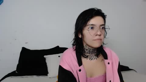 Snapshot of lannie_gonzales chatting on January 16, 8:25 pm LANNIE   online show from January 16, 8:25 pm