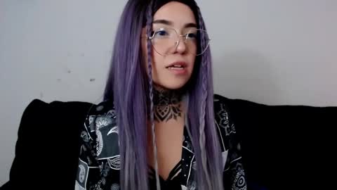 Snapshot of lannie_gonzales chatting on January 19, 7:04 pm LANNIE   online show from January 19, 7:04 pm