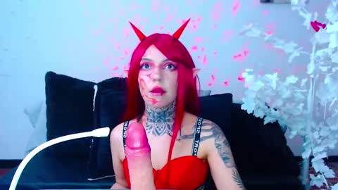 Snapshot of lannie_gonzales chatting on September 14, 10:09 pm LANNIE   online show from September 14, 10:09 pm