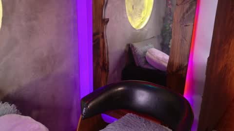 lara_curly online show from July 14, 10:09 am