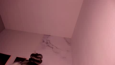 Lara Madisson online show from September 19, 5:42 am