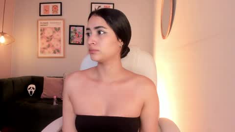 Lara Madisson online show from May 25, 6:52 am