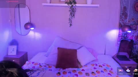 Snapshot of laraa_rouss_ chatting on December 2, 3:45 am laraa rouss online show from December 2, 3:45 am