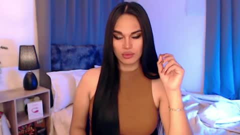 Larah will make your day online show from January 18, 7:37 pm