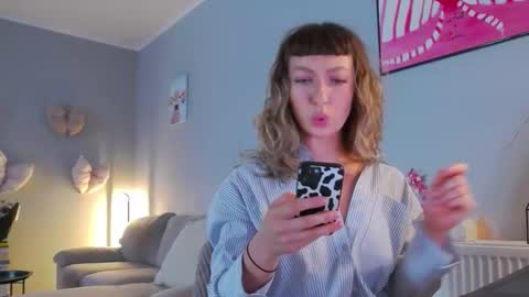 Snapshot of larakanes chatting on September 29, 9:58 am LaraKanes online show from September 29, 9:58 am