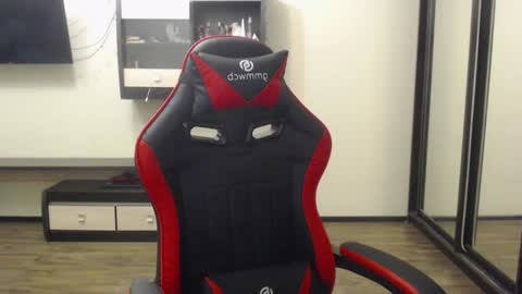 Snapshot of laralianna chatting on December 25, 7:34 pm Laralianna online show from December 25, 7:34 pm