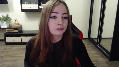 Snapshot of laralianna chatting on September 17, 10:50 am Laralianna online show from September 17, 10:50 am