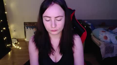 Snapshot of laralianna chatting on January 11, 3:55 am Laralianna online show from January 11, 3:55 am