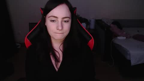 Snapshot of laralianna chatting on February 24, 7:01 pm Laralianna online show from February 24, 7:01 pm