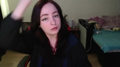 Laralianna online show from April 27, 10:46 am