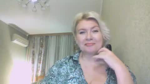 Snapshot of laramrs chatting on October 23, 4:50 pm laramrs online show from October 23, 4:50 pm