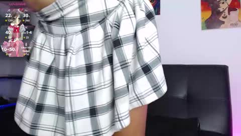 laramucci online show from February 3, 7:41 pm