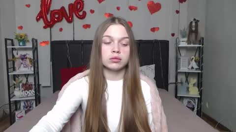 Snapshot of larapika chatting on February 4, 6:08 am LaraPika online show from February 4, 6:08 am