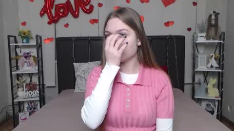 Snapshot of larapika chatting on February 10, 7:34 am LaraPika online show from February 10, 7:34 am