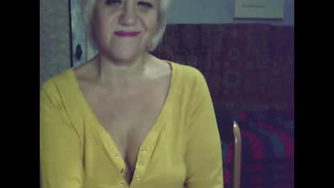 Snapshot of larisaq4ugo24 chatting on January 24, 9:15 pm larisaq4ugo24 online show from January 24, 9:15 pm